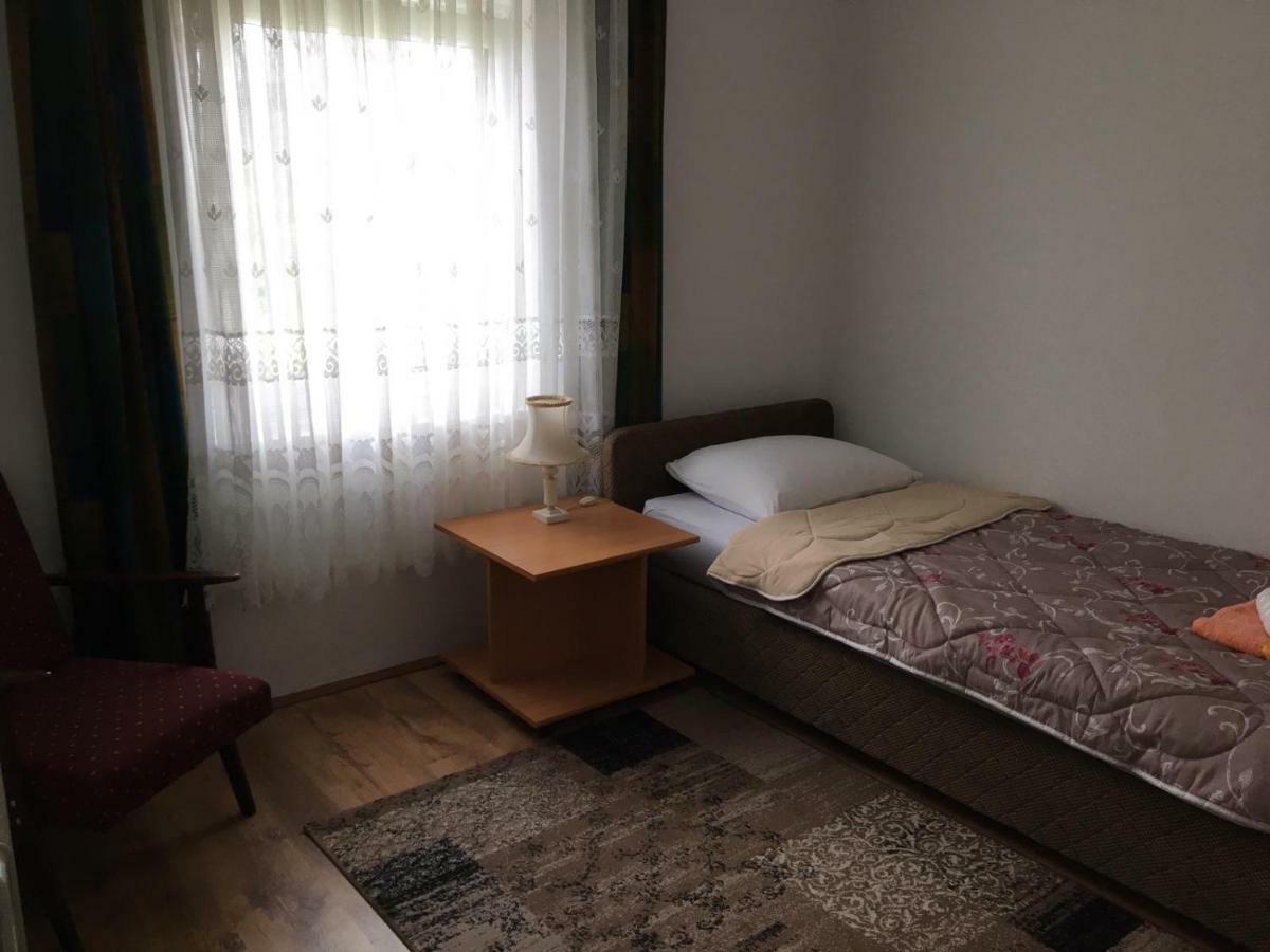 Apartmani Vidikovac Golubac Bagian luar foto